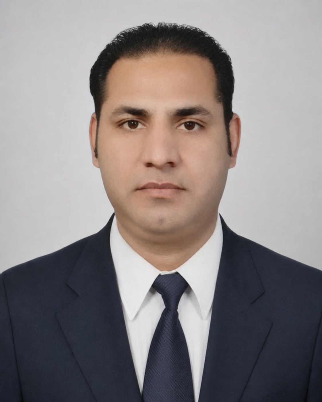 Dr Akhtar Hussain