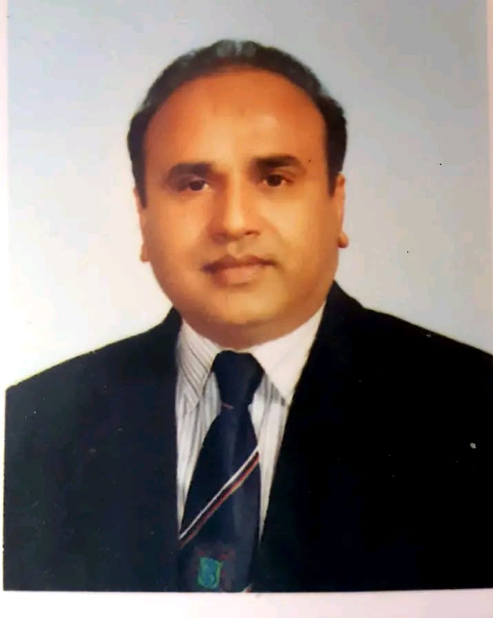Dr Amjad Farooq
