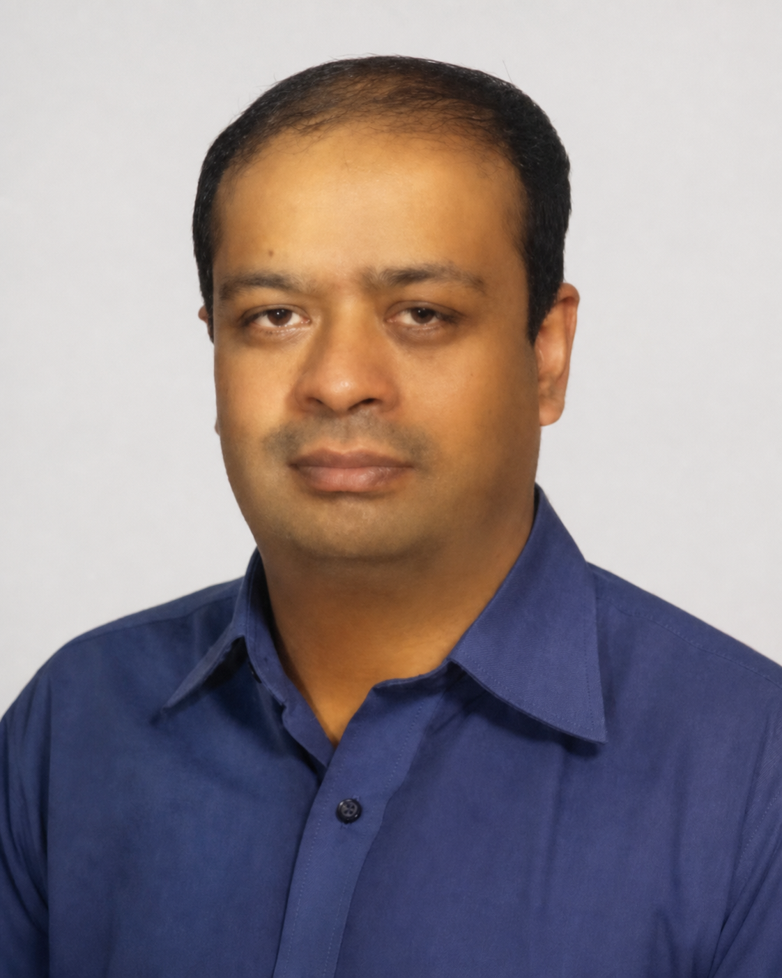 Portrait of Dr Kashif Rafiq