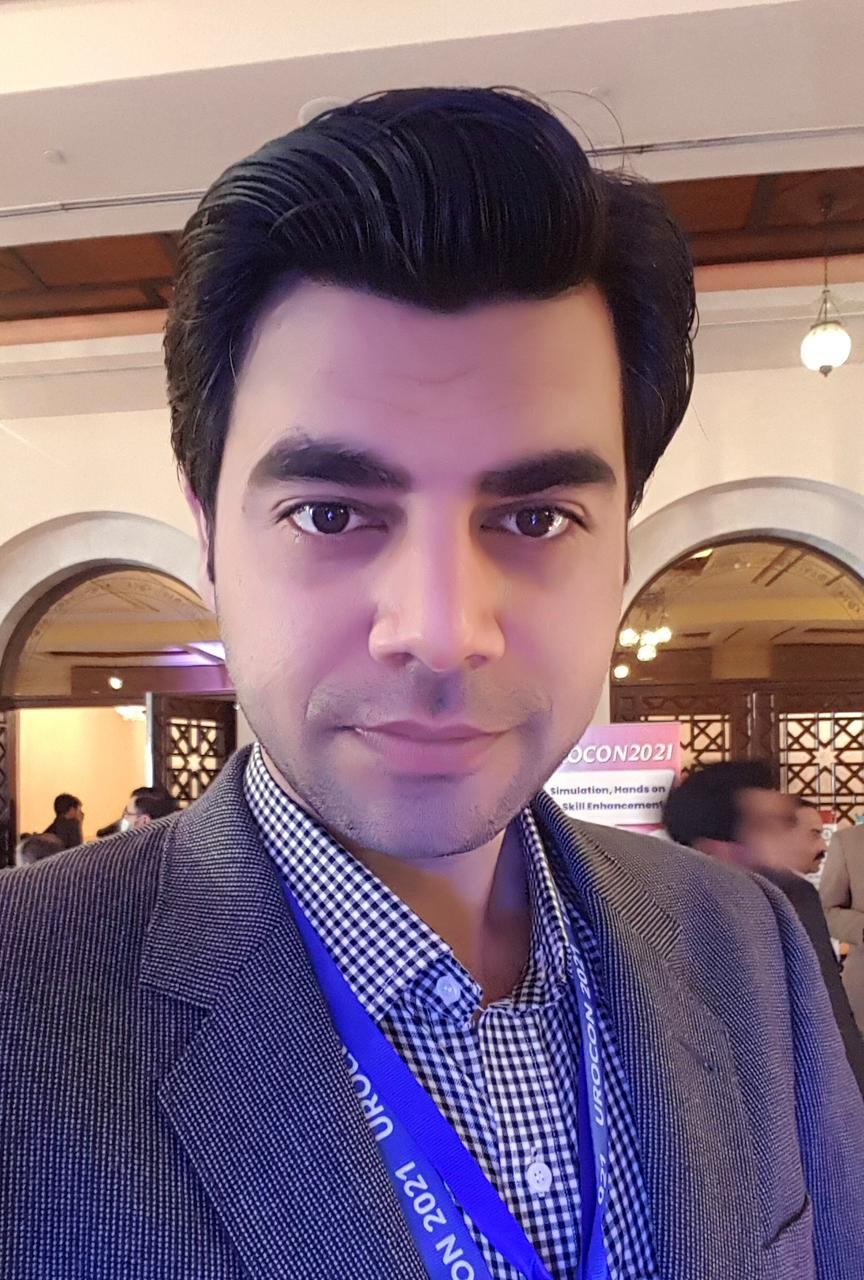 Portrait of Dr Farhan Ahmad