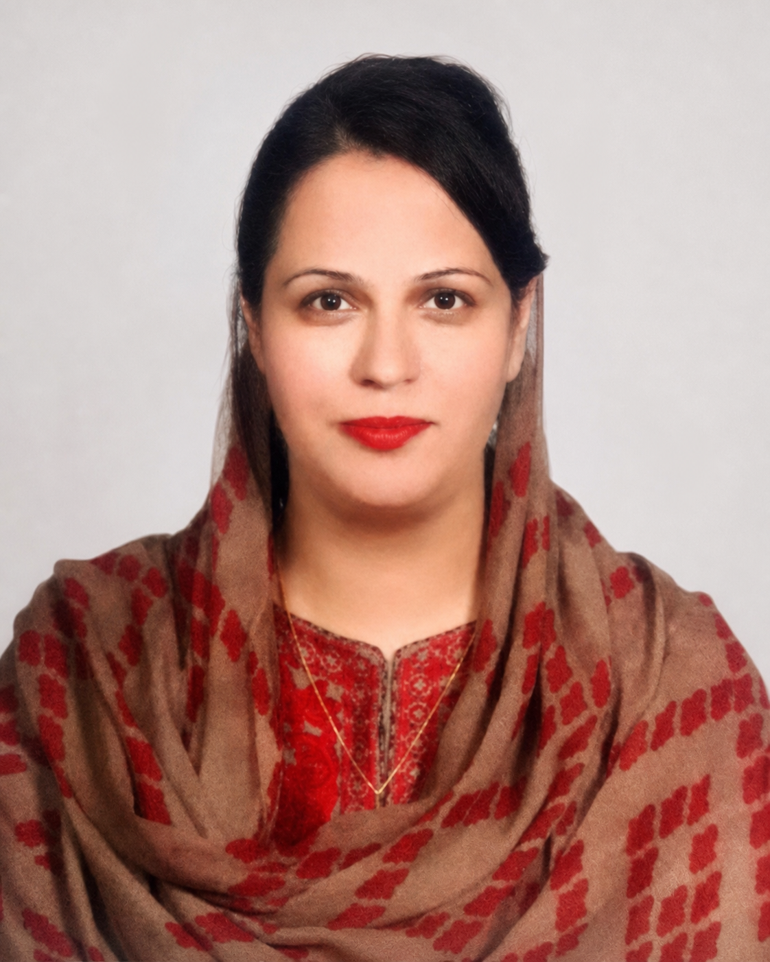 Portrait of Dr Sadia Khurshid