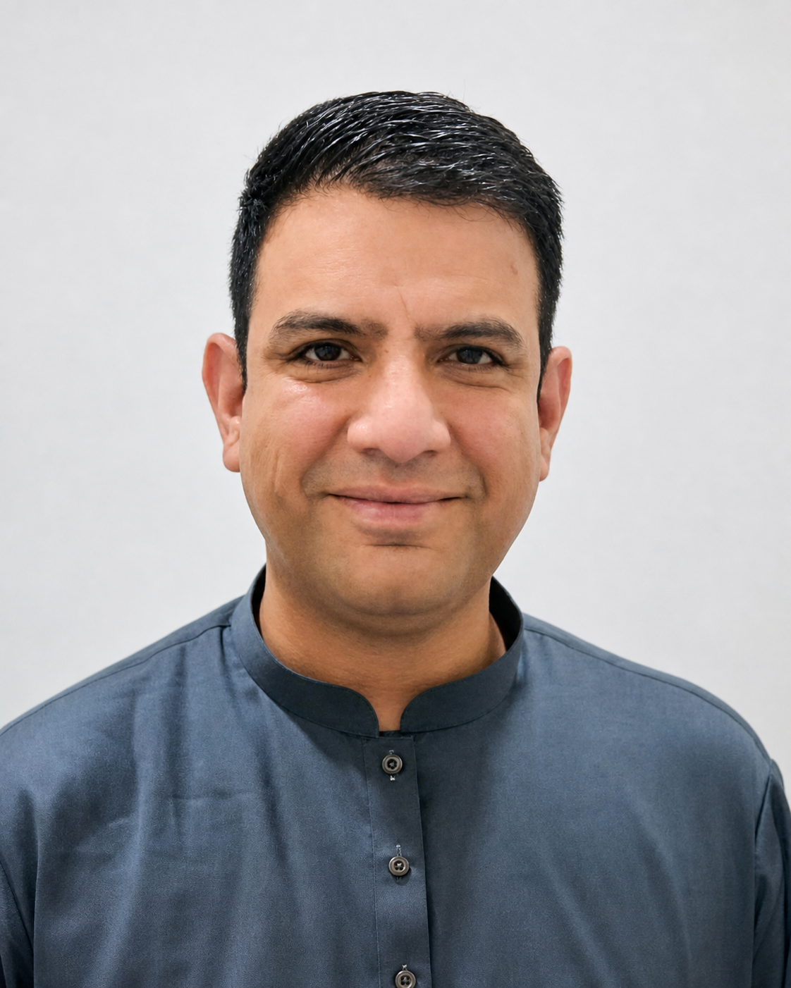 Portrait of Dr Fahim Ul Haq
